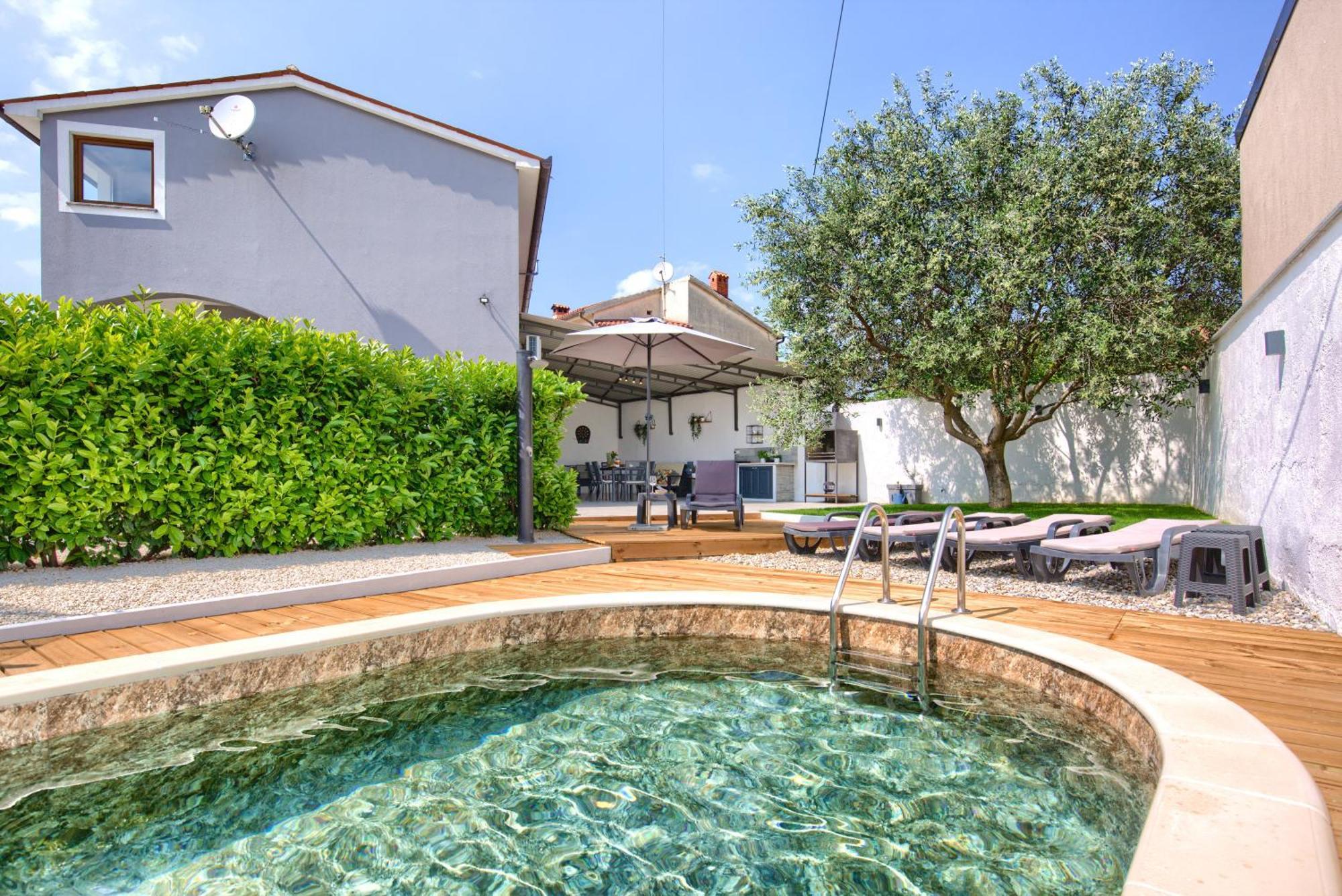Holiday home House Loborika 2227 *